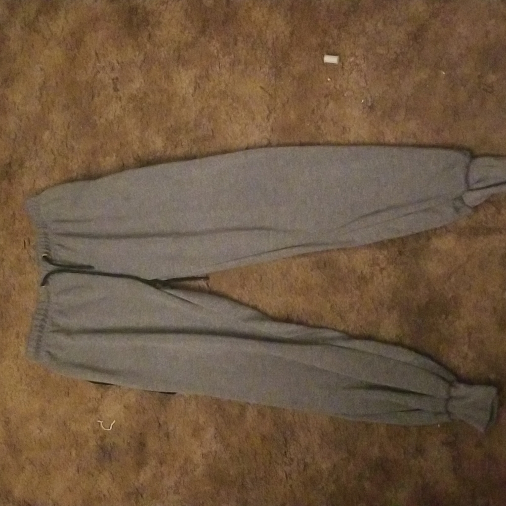 Game time sweat pants small grey and black